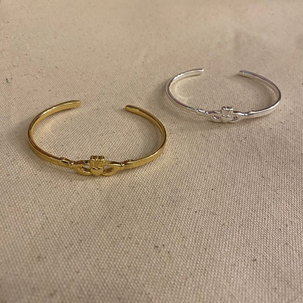 Betty & Biddy Delicate Claddagh Thin Bangle - Silver & Gold